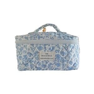 Quilted Cotton Makeup & Toiletry Travel Bag–Blue Floral, Zippered Organizer NWOT